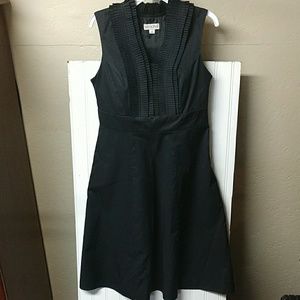 Sleeveless black dress